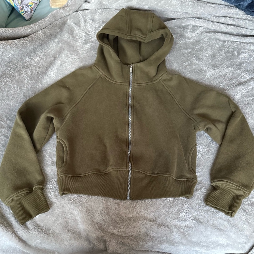 Trendy Queen Cropped Zip Up Hoodie, Medium